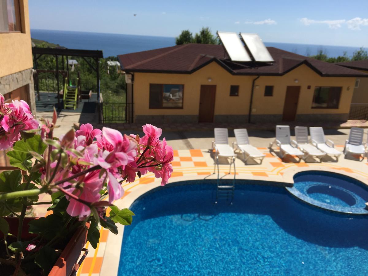 Hotel Complex Terazini à Byala  Extérieur photo