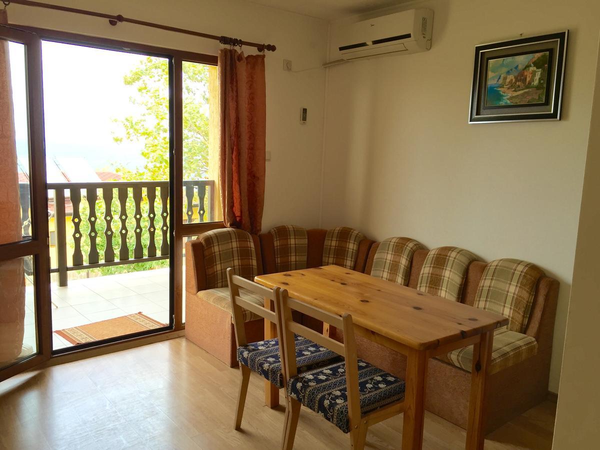 Hotel Complex Terazini à Byala  Extérieur photo